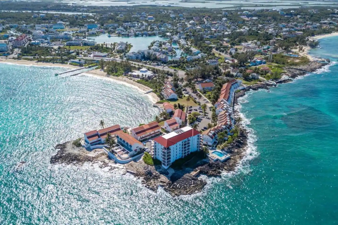 bahamas-oceanfront-townhouse-w-48k-rent-roll-nassau-bahamas-inspirational-homes-75